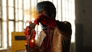 Where Can Employees Find Electrical Safety Training in Heywood, Greater Manchester?